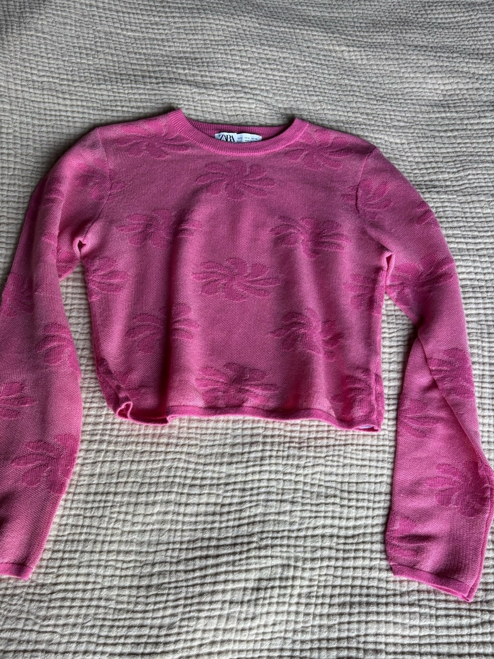 Zara Hot Pink Floral Textured Cropped Sweater